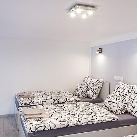 Krisco Apartments Downtown Будапеща Екстериор снимка
