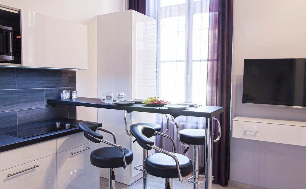 Krisco Apartments Downtown Будапеща Екстериор снимка